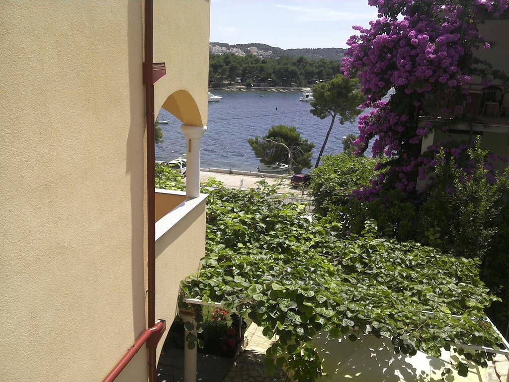 Apartments Saldun Trogir Exterior foto