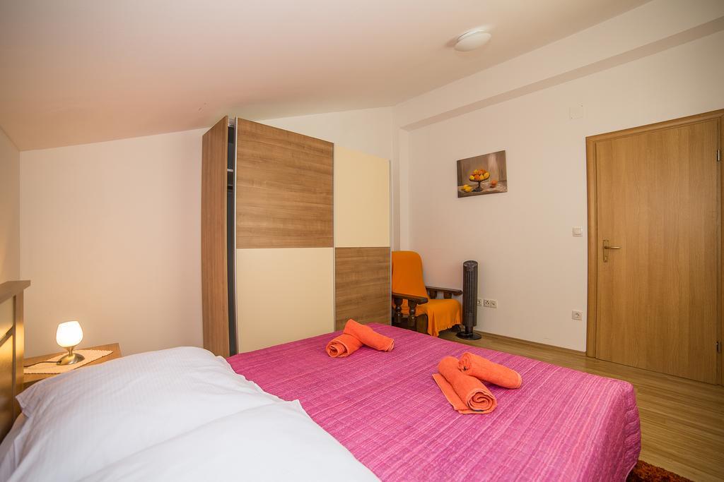 Apartments Saldun Trogir Exterior foto